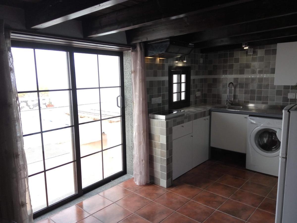 Aloelux Villa !! - Private Villa With Pool , Jacuzzi, Cinema, Massage ,Wonderful View, Art Desing Villa Tias Luaran gambar