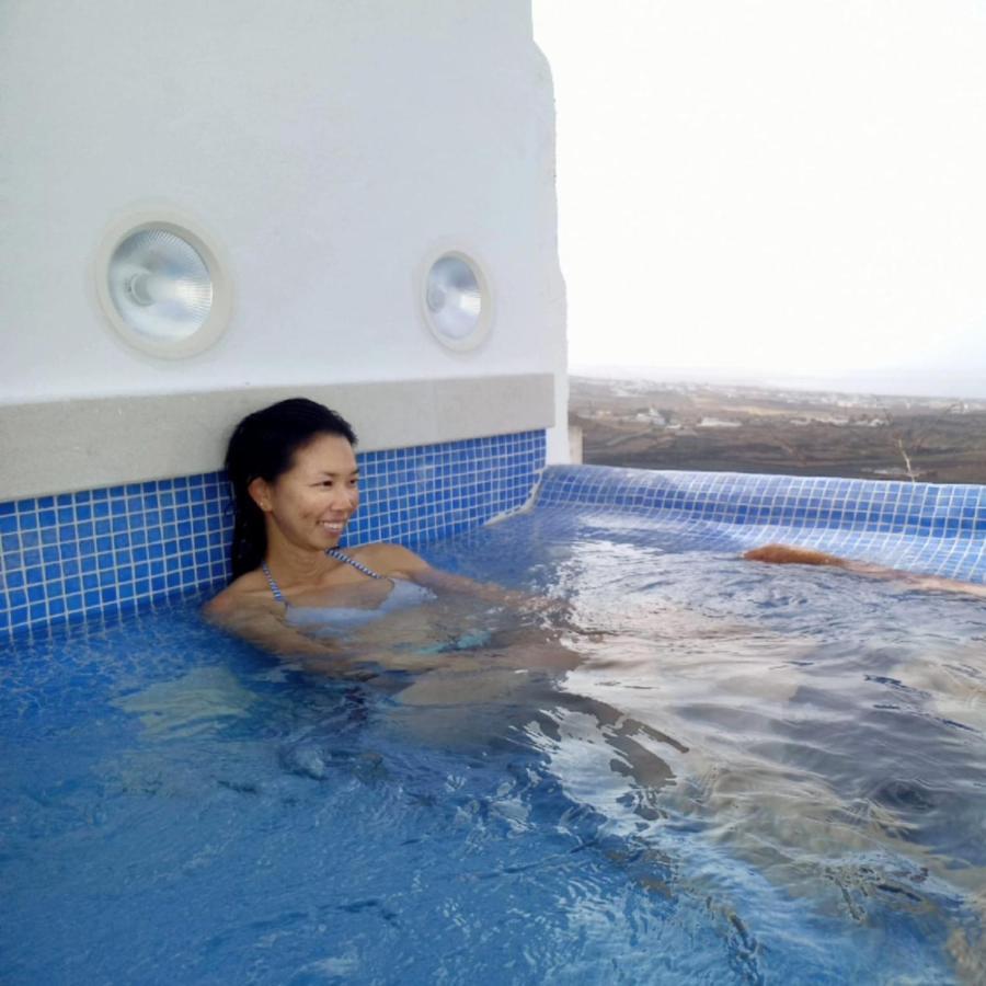 Aloelux Villa !! - Private Villa With Pool , Jacuzzi, Cinema, Massage ,Wonderful View, Art Desing Villa Tias Luaran gambar